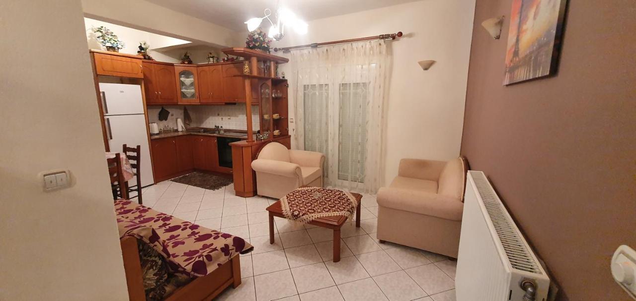Panos Rooms 2 カランバカ エクステリア 写真
